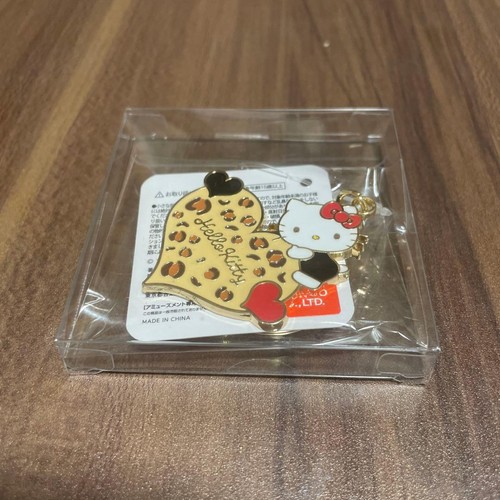 Sanrio hello kitty leopard - sanrio,