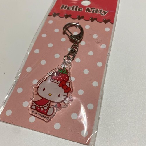 Hello kitty strawberry acrylic - hello,